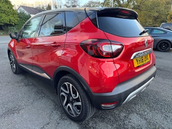 Used Renault Captur 2018 for sale - 76651938: Photo