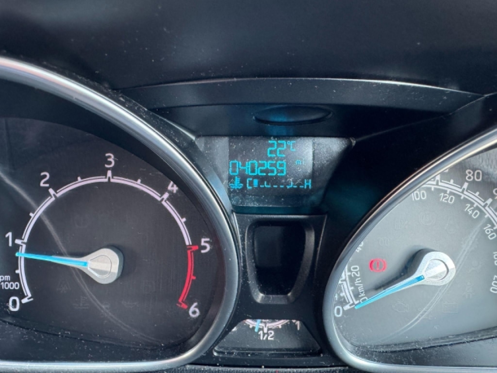 Used Ford Ecosport 2017 for sale - 76651944: Photo 17