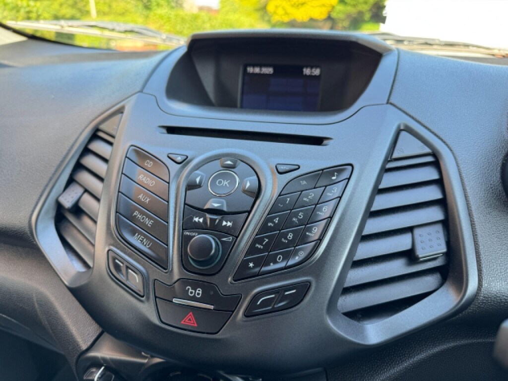 Used Ford Ecosport 2017 for sale - 76651944: Photo 18