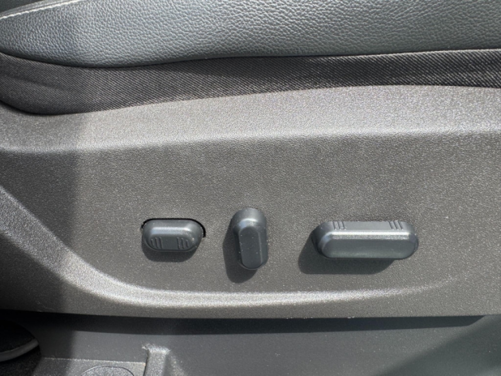 Used Ford Kuga 2015 for sale - 76651949: Photo 16