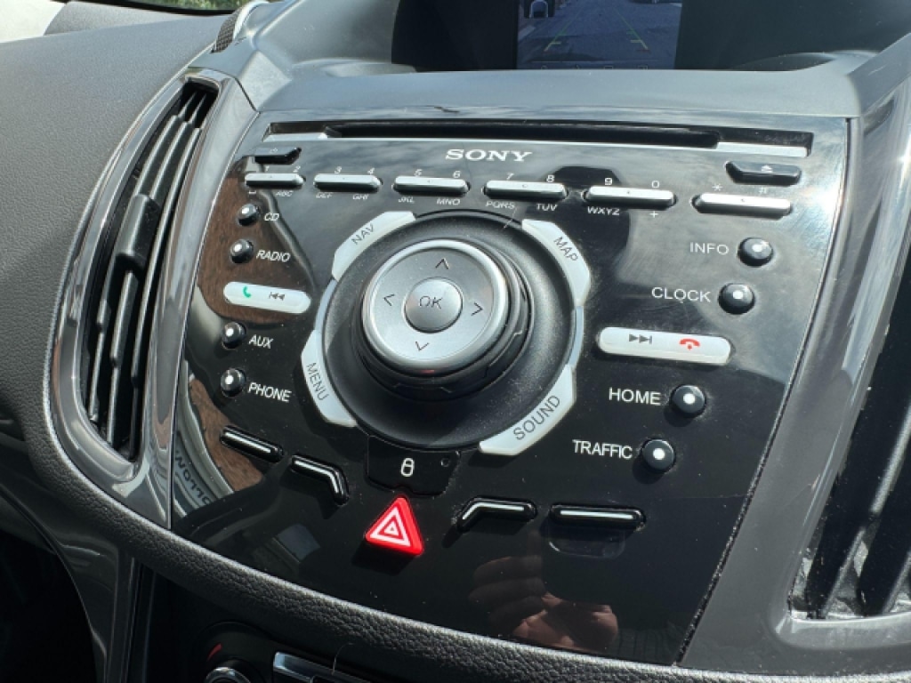 Used Ford Kuga 2015 for sale - 76651949: Photo 28