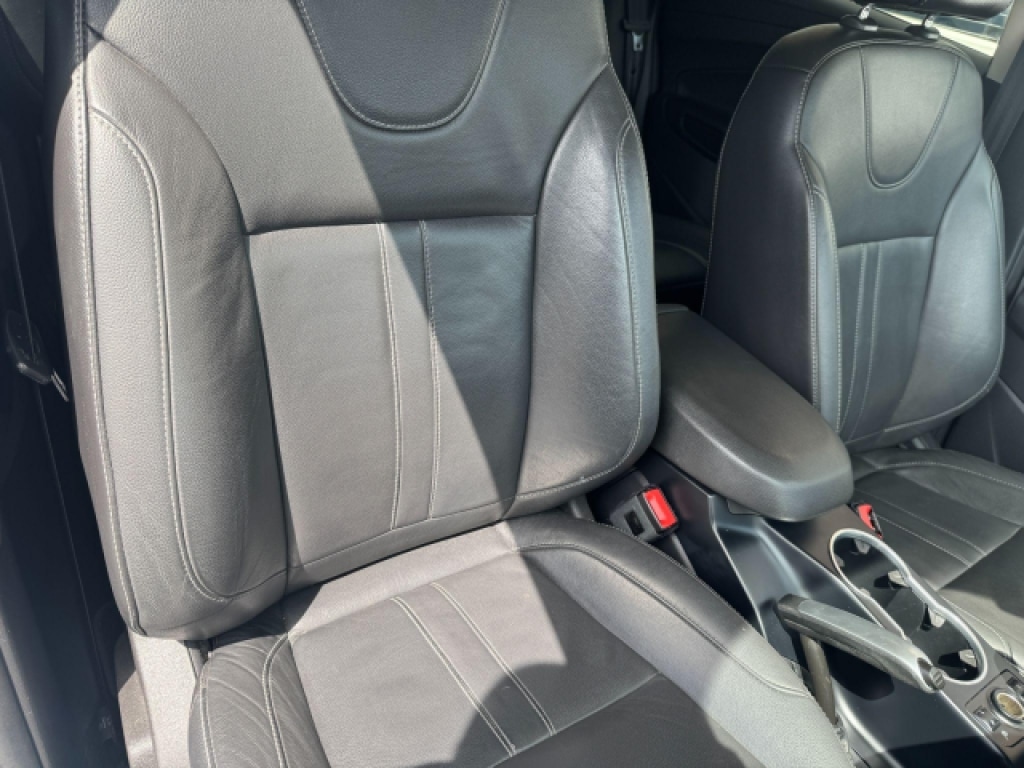 Used Ford Kuga 2015 for sale - 76651949: Photo 29