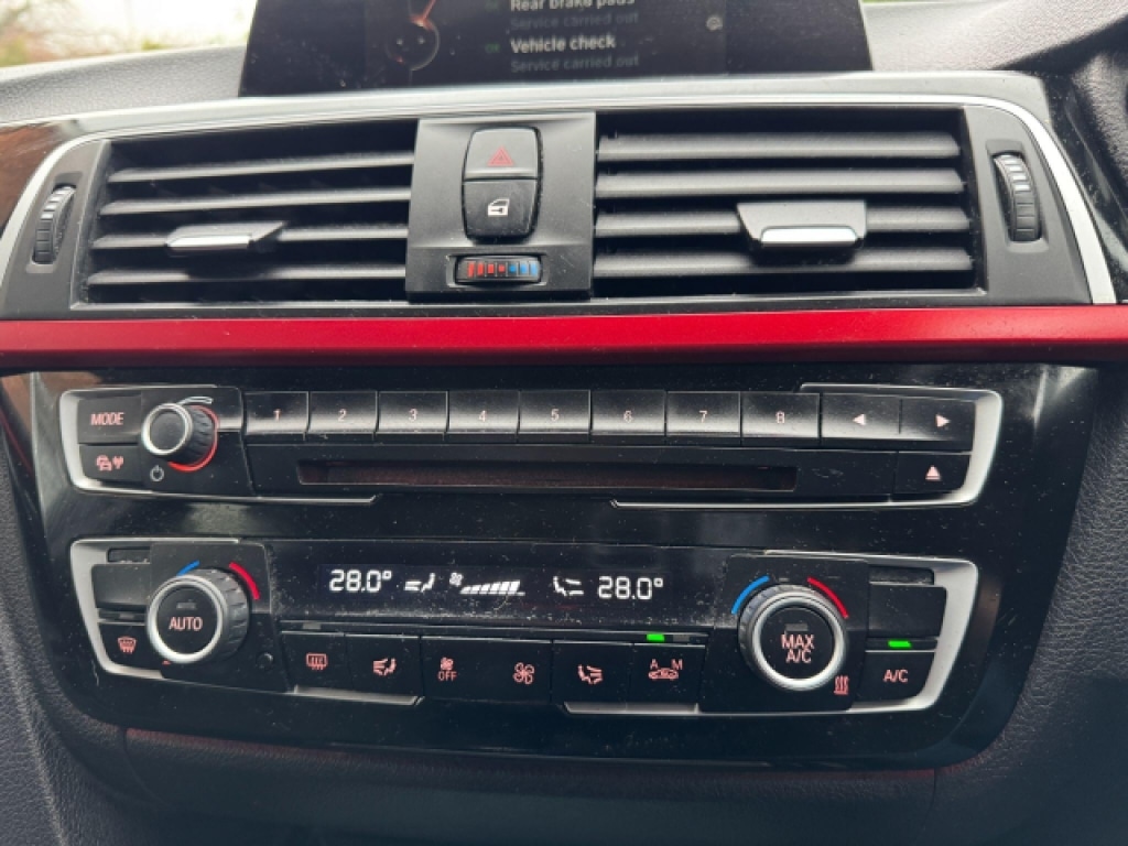 Used BMW 3 Series 2016 for sale - 76651946: Photo 27