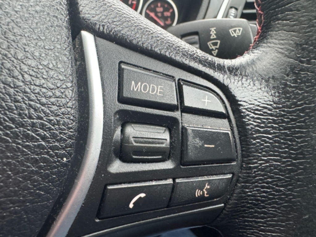 Used BMW 3 Series 2016 for sale - 76651946: Photo 33