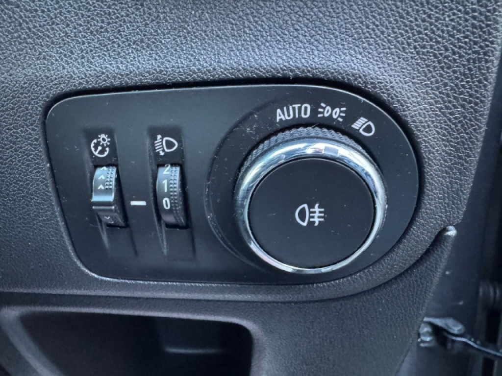 Used Vauxhall Crossland X 2020 for sale - 76651937: Photo 20