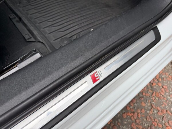 Used Audi A6 Saloon 2023 for sale - 75456705: Photo 16