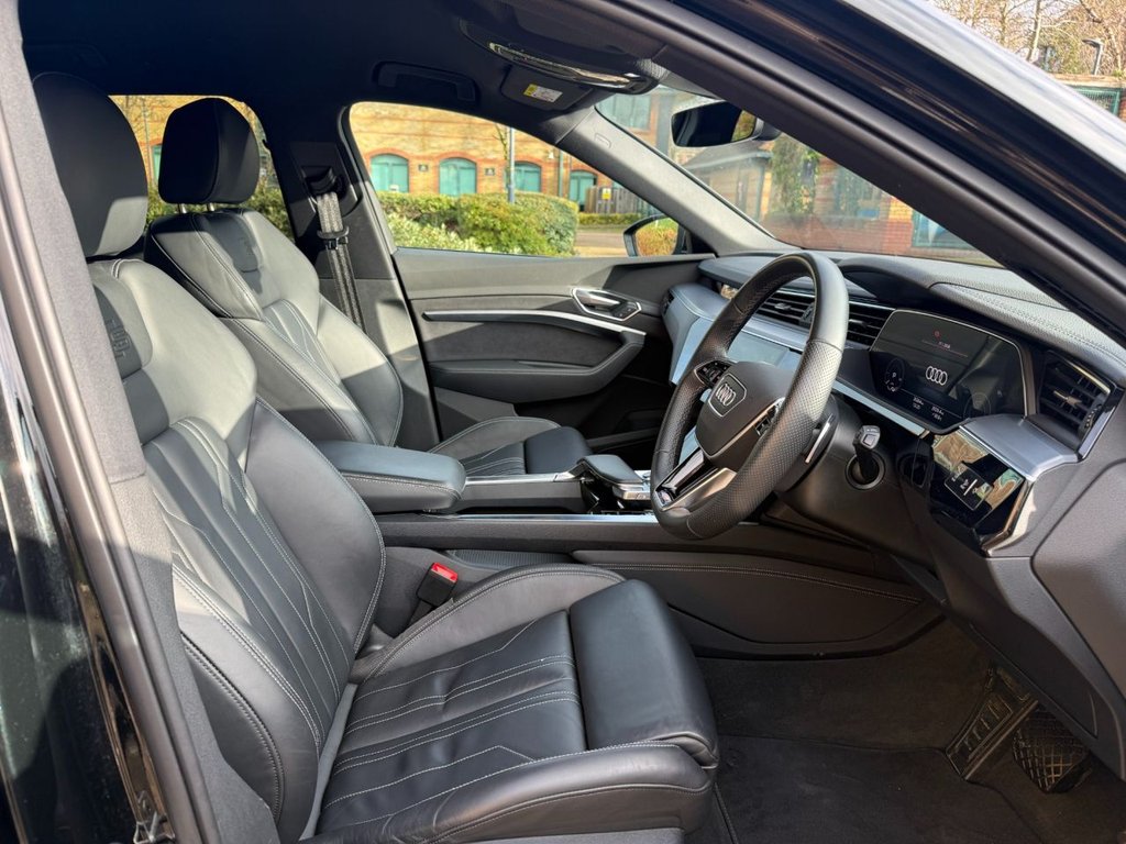 Used Audi e-tron 2022 for sale - 77249882: Photo 10