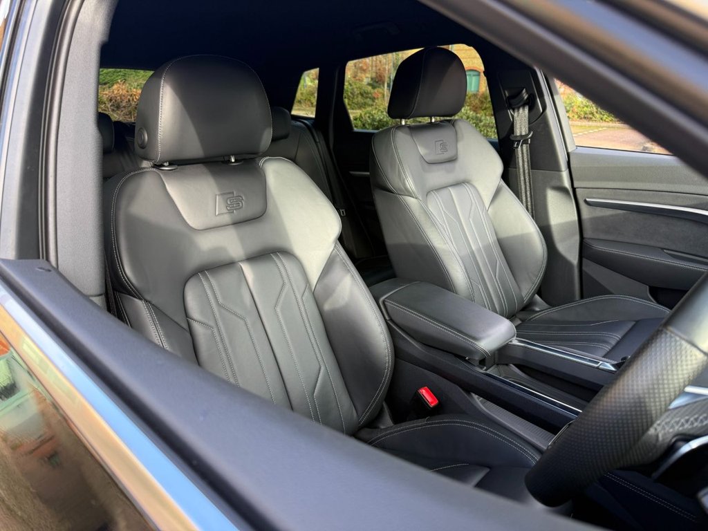 Used Audi e-tron 2022 for sale - 77249882: Photo 13