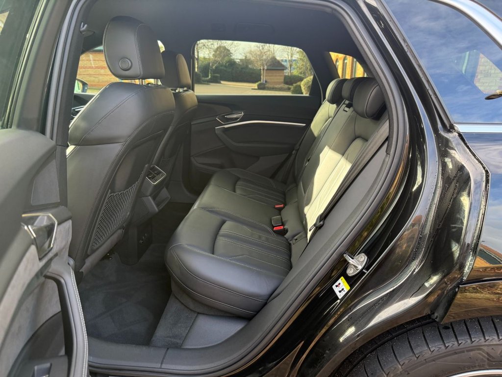 Used Audi e-tron 2022 for sale - 77249882: Photo 24