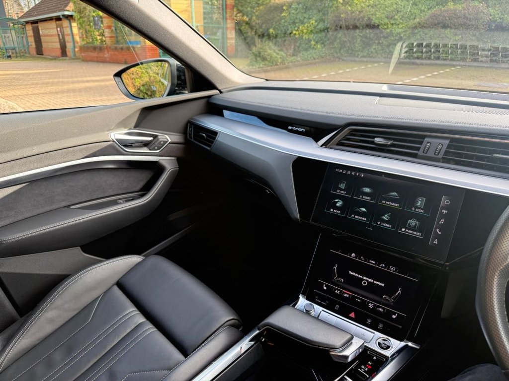 Used Audi e-tron 2022 for sale - 77249882: Photo 29