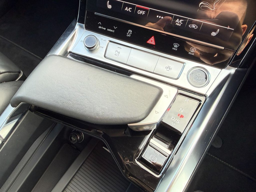 Used Audi e-tron 2022 for sale - 77249882: Photo 32