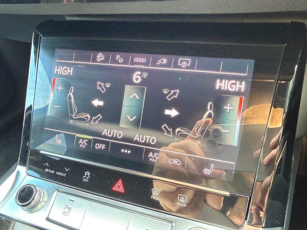 Used Audi e-tron 2022 for sale - 77249882: Photo 37