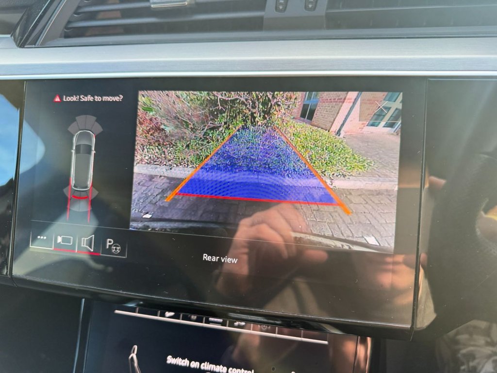 Used Audi e-tron 2022 for sale - 77249882: Photo 38