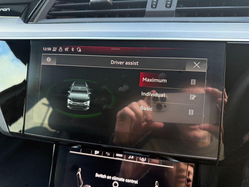 Used Audi e-tron 2022 for sale - 77249882: Photo 39