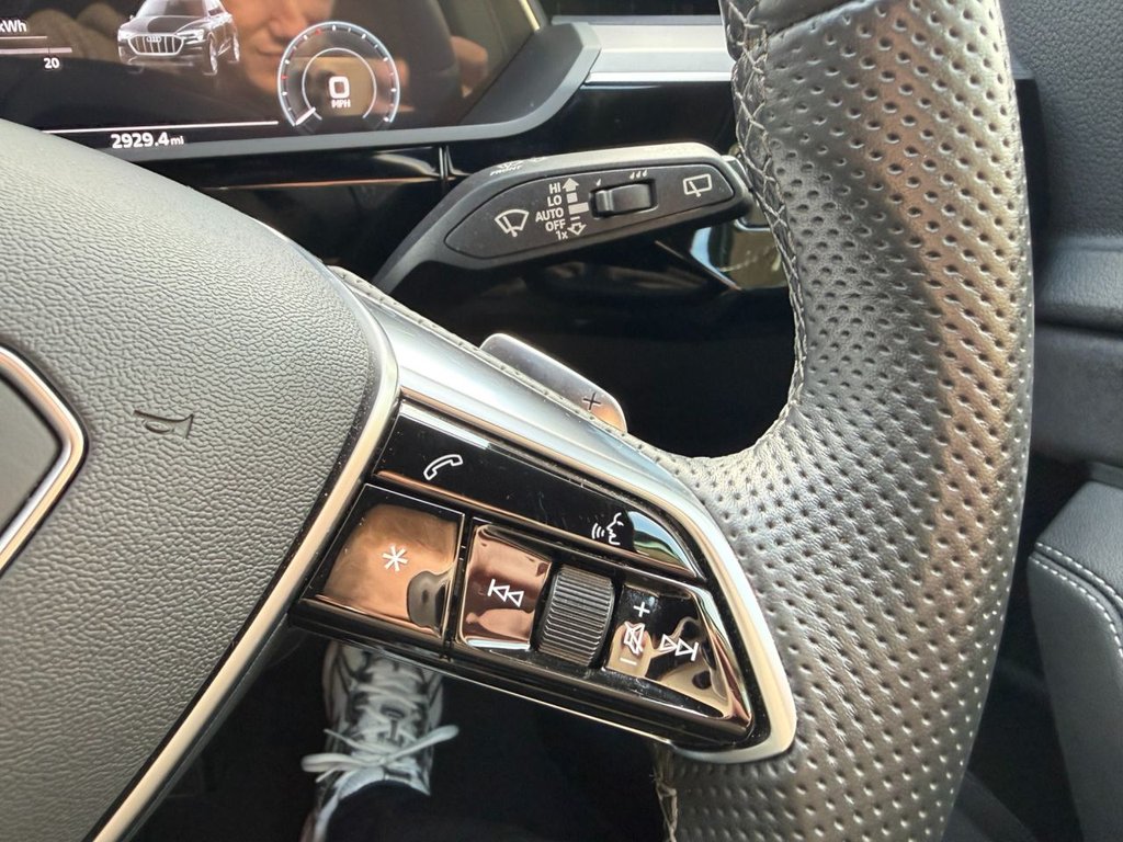 Used Audi e-tron 2022 for sale - 77249882: Photo 43