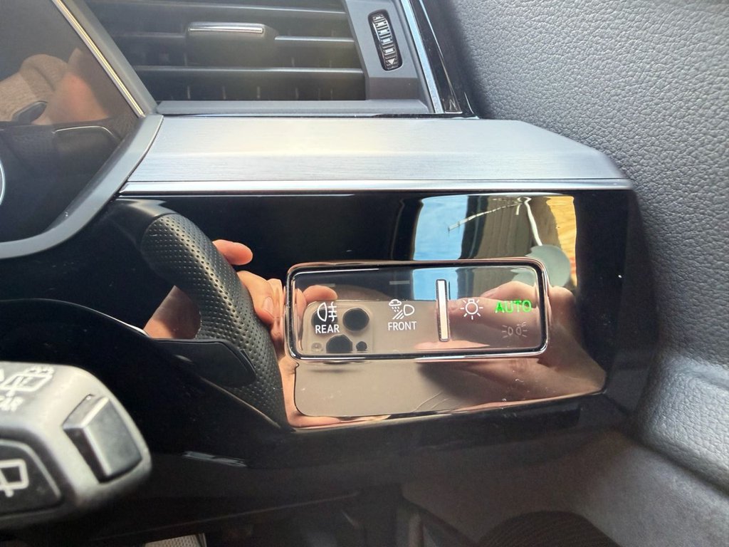 Used Audi e-tron 2022 for sale - 77249882: Photo 47