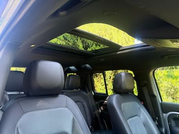 Used Land Rover Defender 2021 for sale - 79648031: Photo