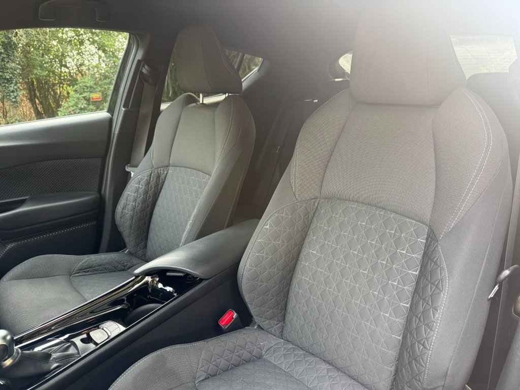 Used Toyota C-HR 2021 for sale - 77609249: Photo 17