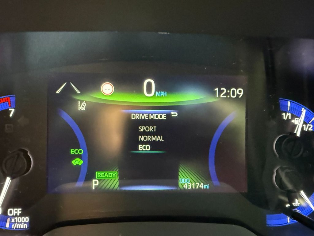 Used Toyota Corolla 2022 for sale - 77770944: Photo 33