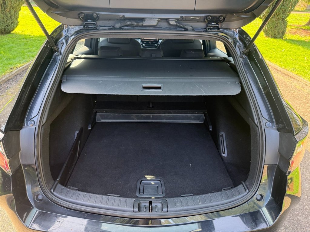 Used Toyota Corolla 2022 for sale - 77770944: Photo 40