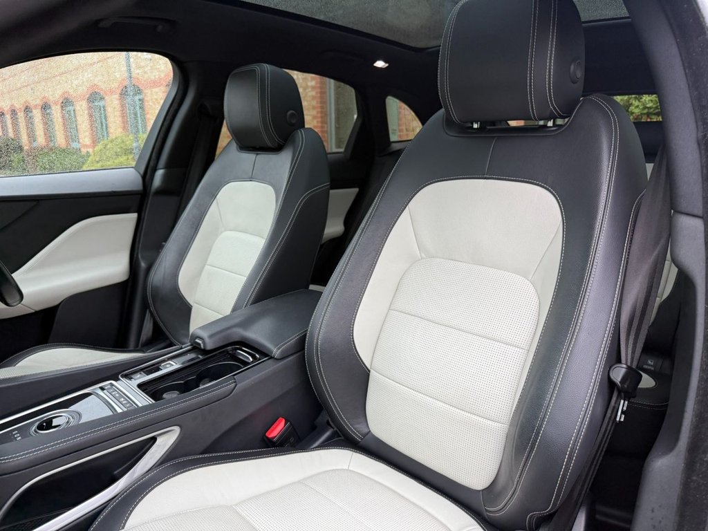 Used Jaguar F-Pace 2017 for sale - 76582889: Photo 19