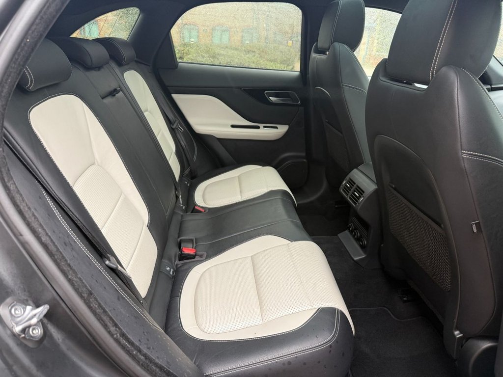 Used Jaguar F-Pace 2017 for sale - 76582889: Photo 22