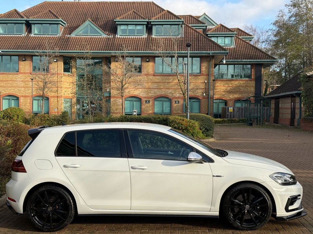 Used Volkswagen Golf 2020 for sale - 76941590: Photo 10