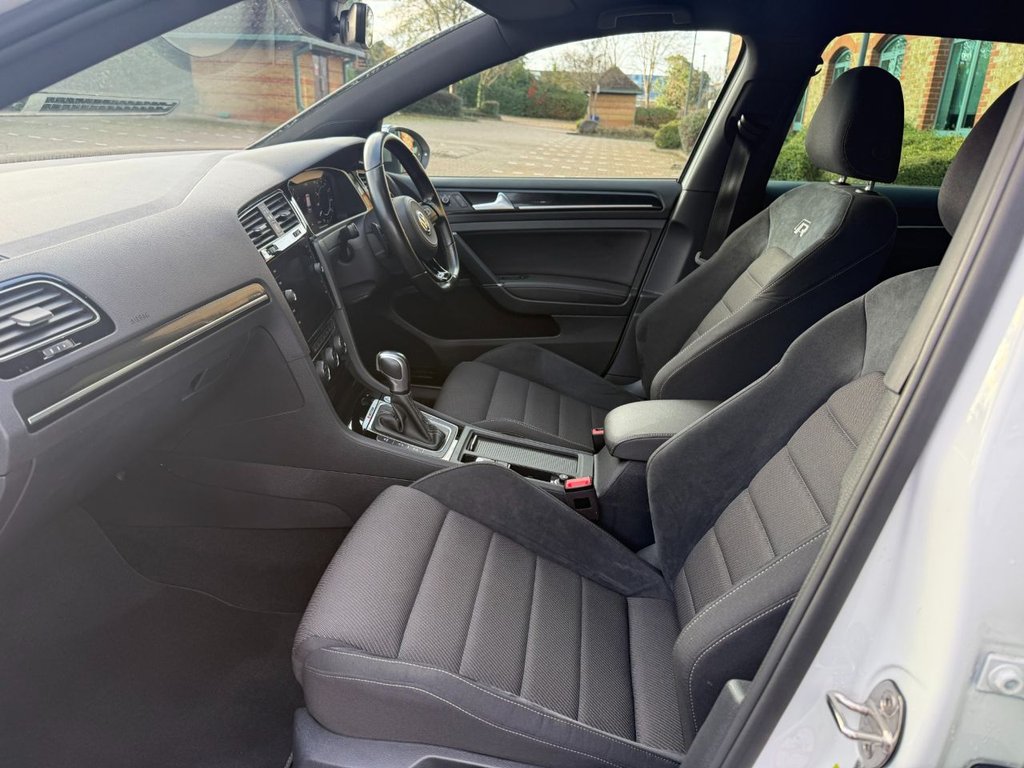 Used Volkswagen Golf 2020 for sale - 76941590: Photo 17