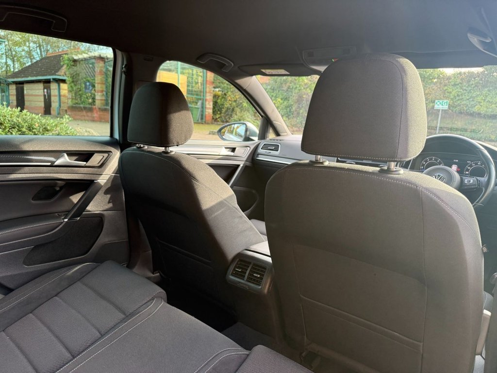 Used Volkswagen Golf 2020 for sale - 76941590: Photo 23