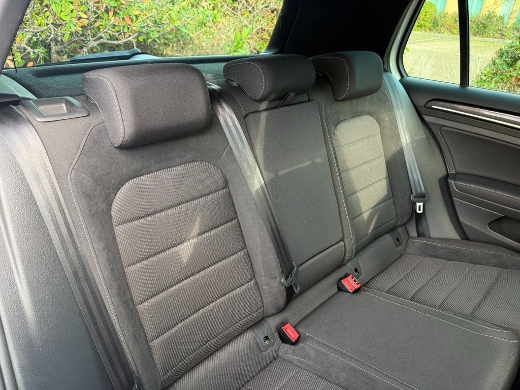 Used Volkswagen Golf 2020 for sale - 76941590: Photo 24