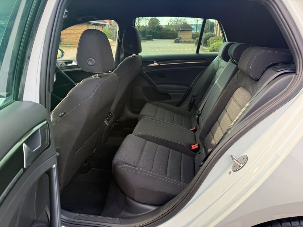 Used Volkswagen Golf 2020 for sale - 76941590: Photo 25