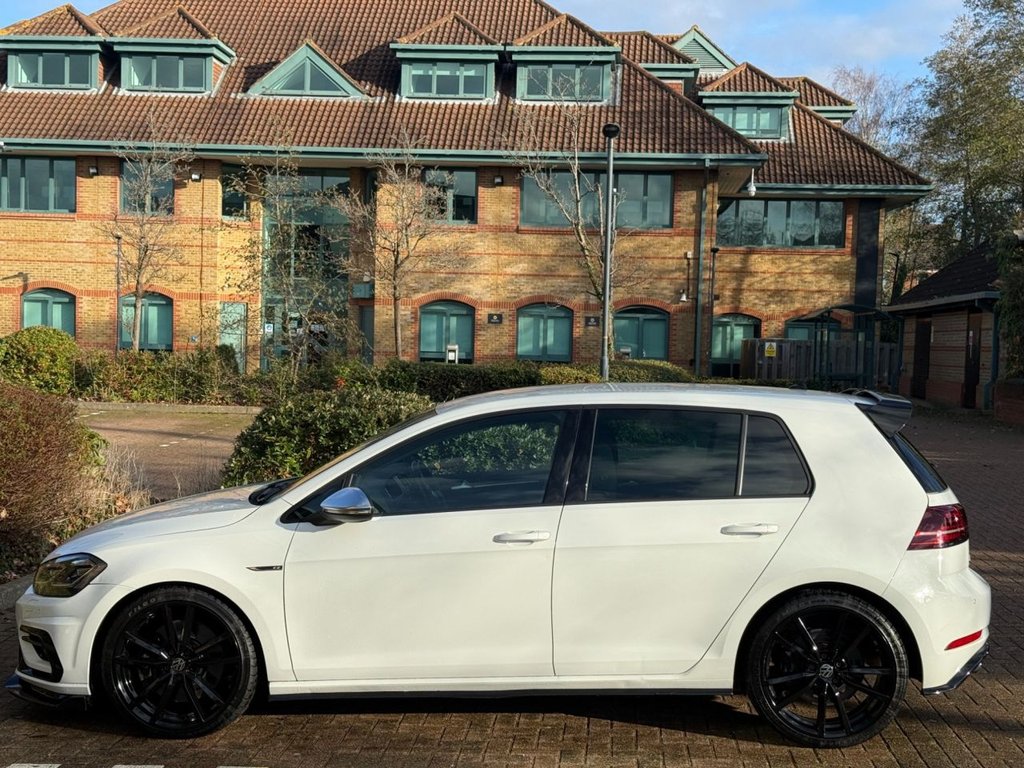 Used Volkswagen Golf 2020 for sale - 76941590: Photo 5