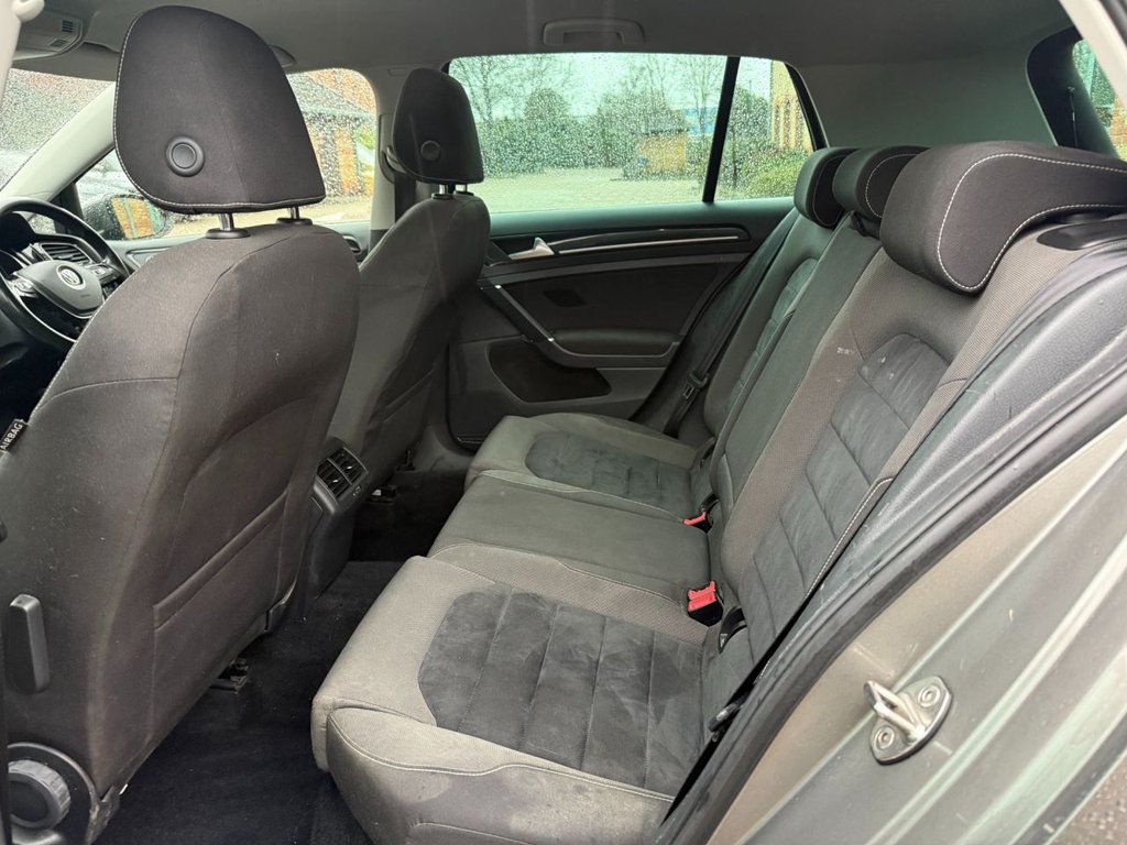 Used Volkswagen Golf 2014 for sale - 77140134: Photo 24