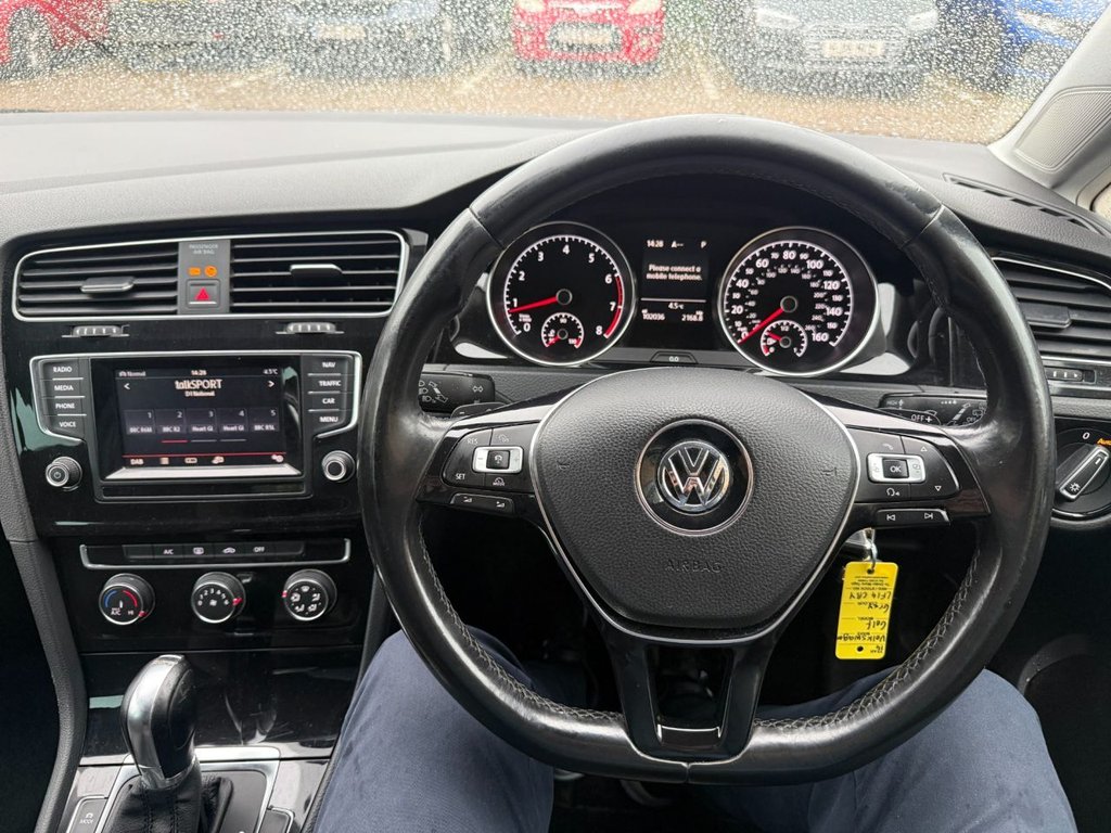 Used Volkswagen Golf 2014 for sale - 77140134: Photo 29