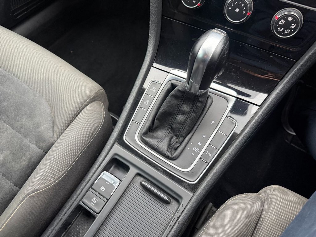 Used Volkswagen Golf 2014 for sale - 77140134: Photo 37