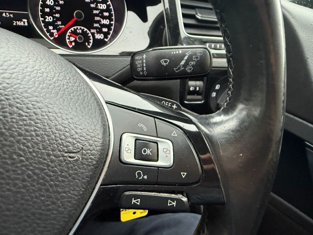 Used Volkswagen Golf 2014 for sale - 77140134: Photo 40