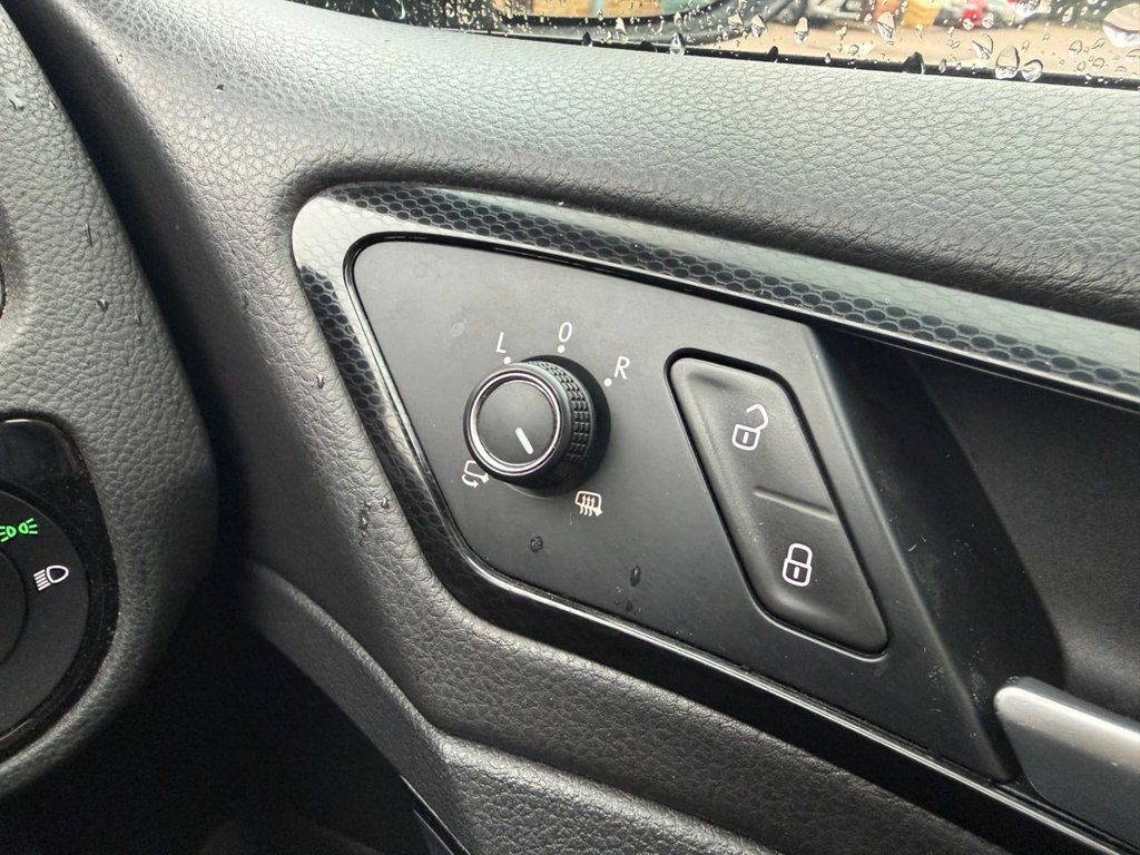 Used Volkswagen Golf 2014 for sale - 77140134: Photo 42