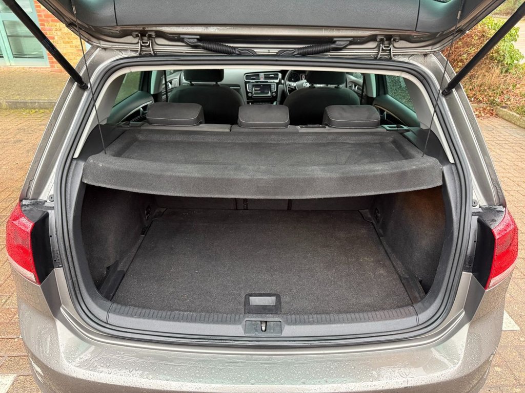 Used Volkswagen Golf 2014 for sale - 77140134: Photo 45