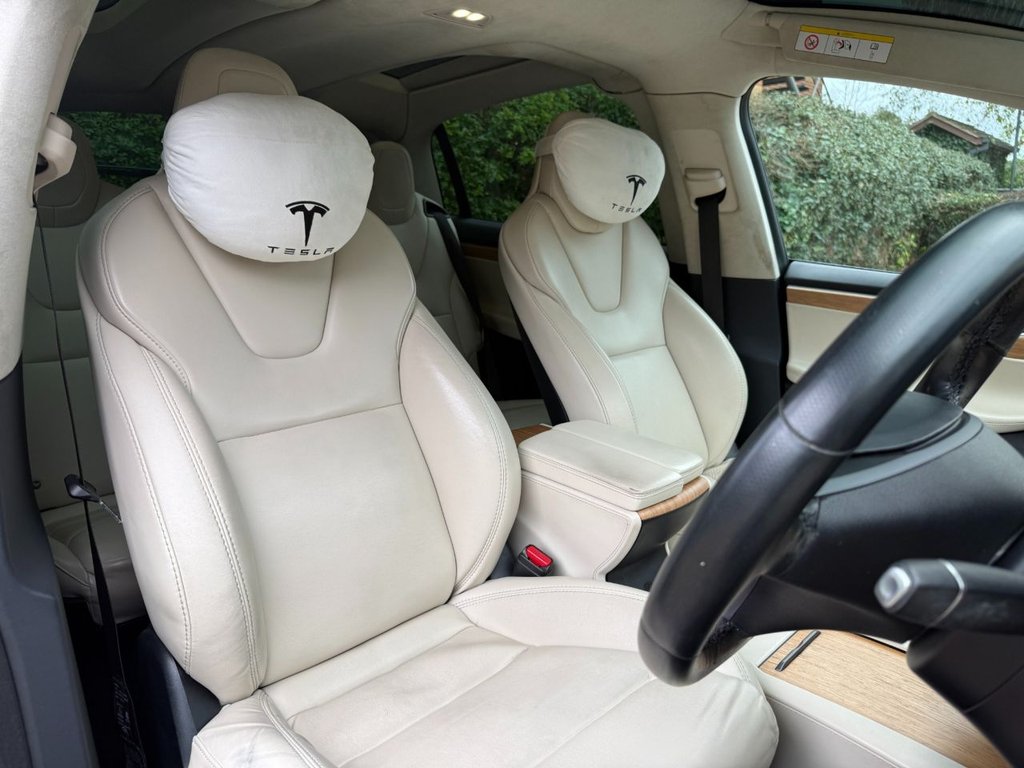 Used Tesla Model X 2019 for sale - 76986352: Photo 14