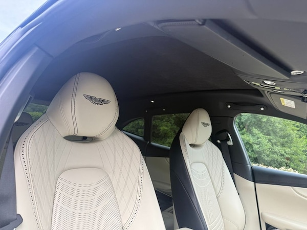 Used Aston Martin DBX 2022 for sale - 75553998: Photo 17