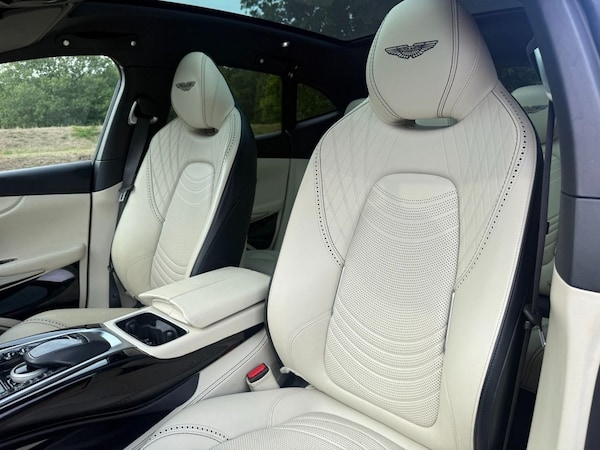 Used Aston Martin DBX 2022 for sale - 75553998: Photo 22