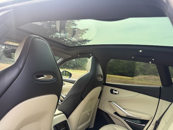 Used Aston Martin DBX 2022 for sale - 75553998: Photo 34