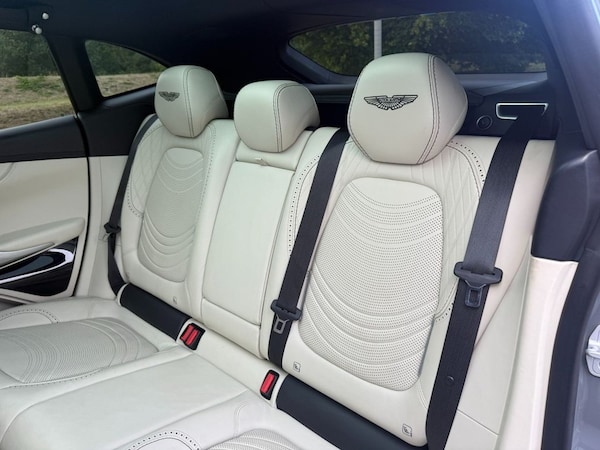Used Aston Martin DBX 2022 for sale - 75553998: Photo 35