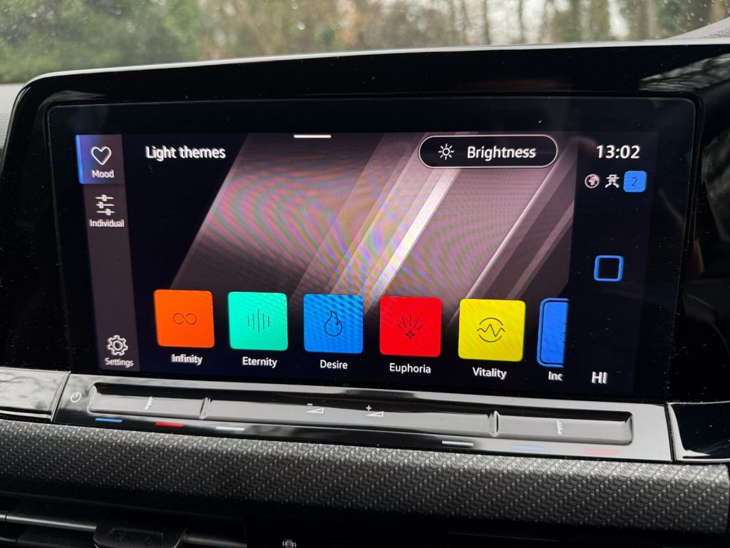 Used Volkswagen Golf 2021 for sale - 77499385: Photo 40