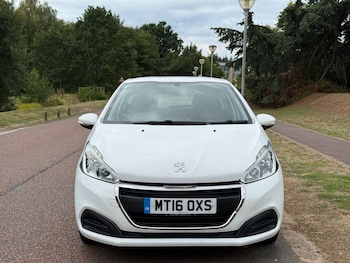 Used Peugeot 208 2016 for sale - 75573156: Photo