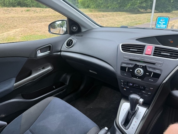 Used Honda Civic 2015 for sale - 75111015: Photo 33