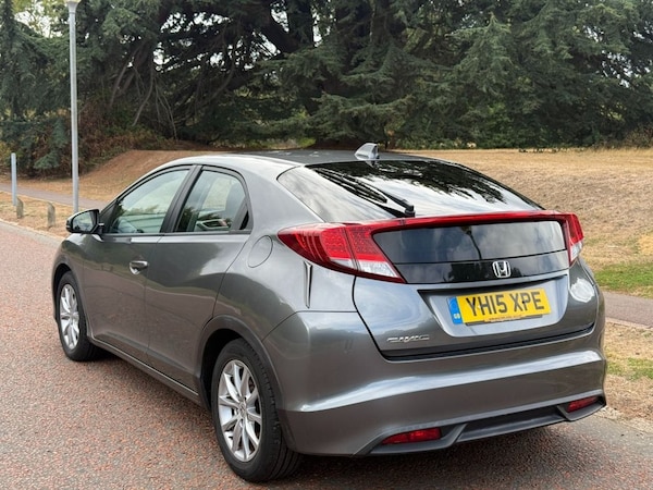 Used Honda Civic 2015 for sale - 75111015: Photo 6