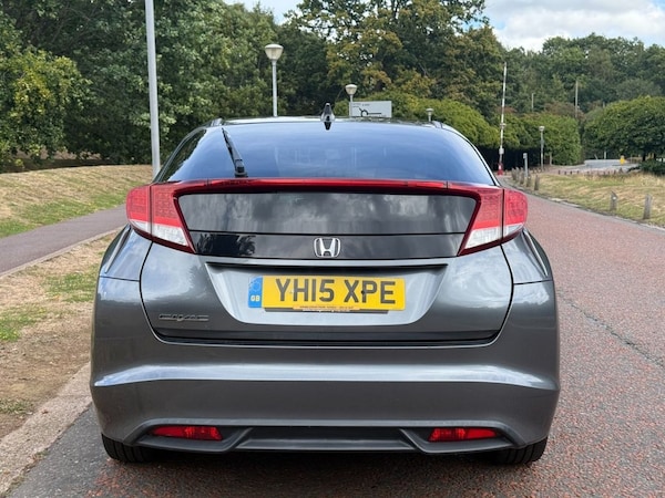 Used Honda Civic 2015 for sale - 75111015: Photo 7