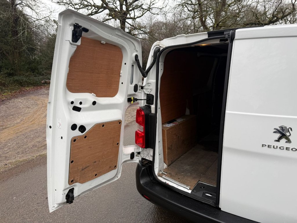 Used Peugeot Expert 2022 for sale - 77394676: Photo 38