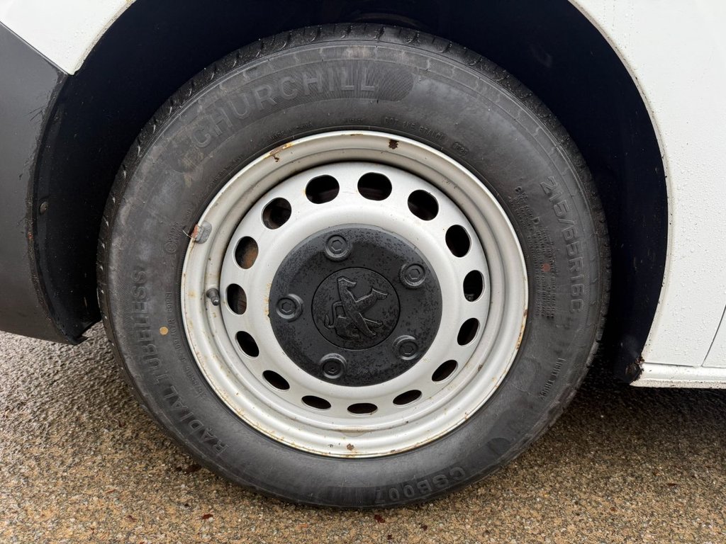 Used Peugeot Expert 2022 for sale - 77394676: Photo 41